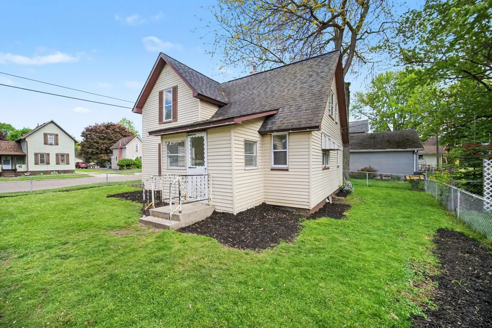 139 Marvin Street Milan, MI 48160