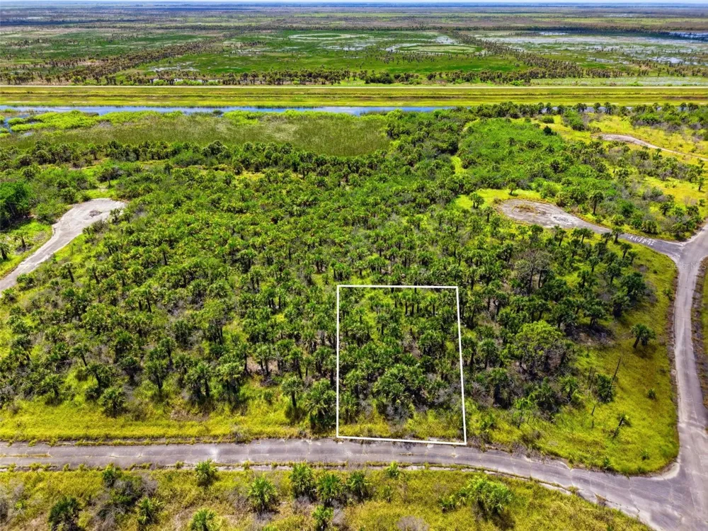 2806 FLAMEFLOWER TERRACE SW Palm Bay, FL 32908