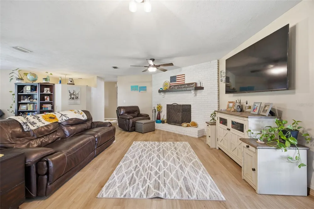 13551 NE 14TH AVENUE Citra, FL 32113