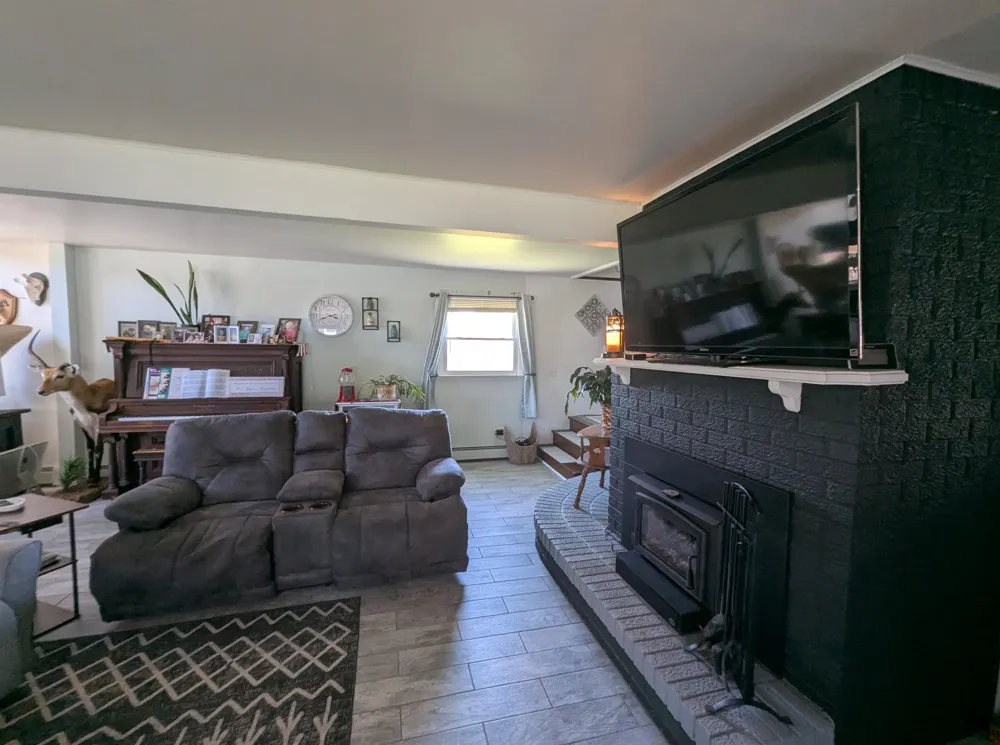 819 Augres River Drive Au Gres Township, MI 48703