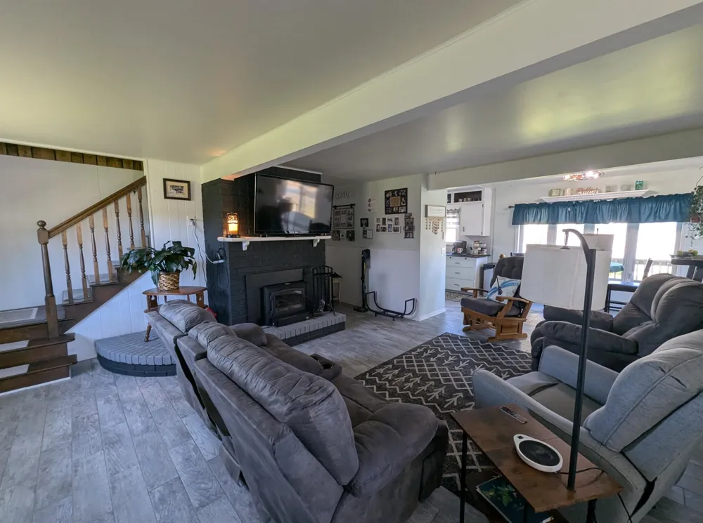 819 Augres River Drive Au Gres Township, MI 48703