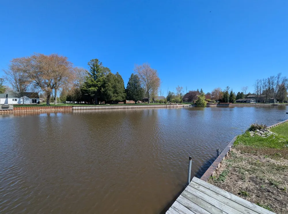 819 Augres River Drive Au Gres Township, MI 48703