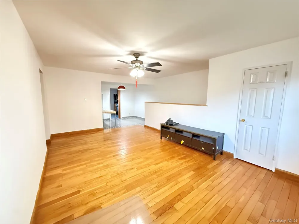 150-19 Jewel Ave #310B Flushing, NY 11367