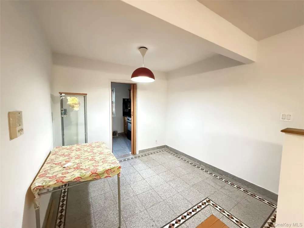 150-19 Jewel Ave #310B Flushing, NY 11367