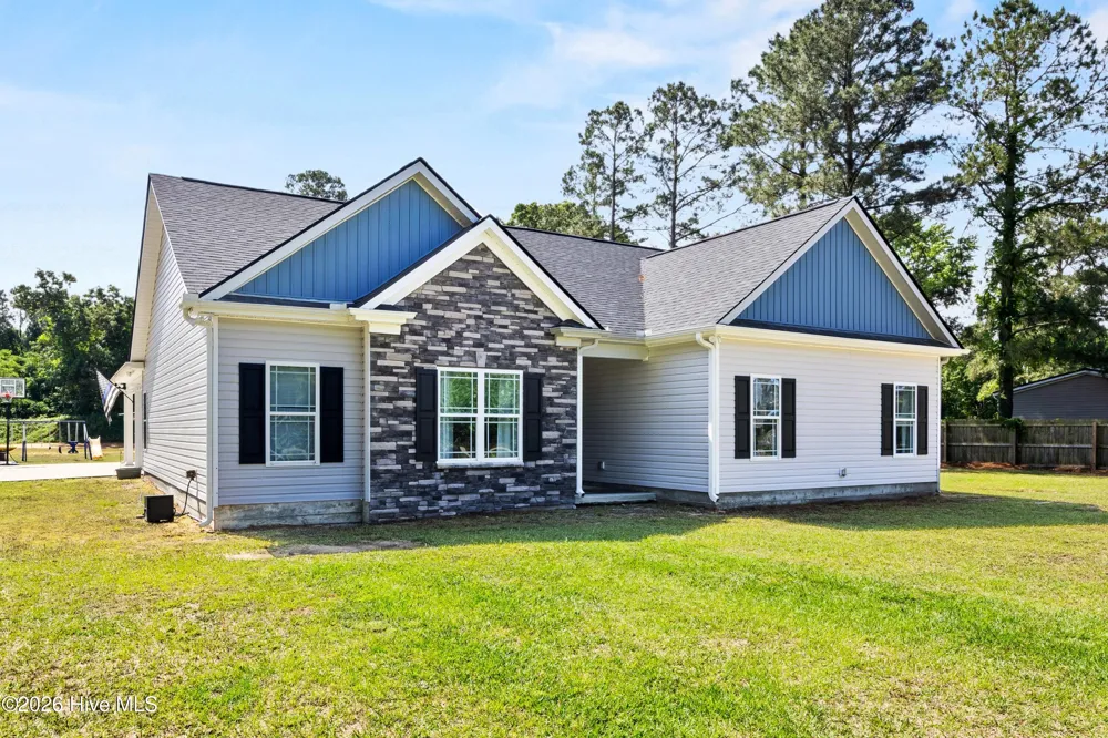 4201 Needmore Road Turkey, NC 28393