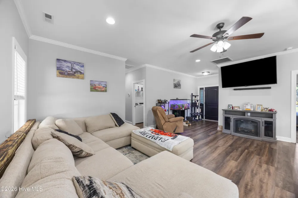 4201 Needmore Road Turkey, NC 28393