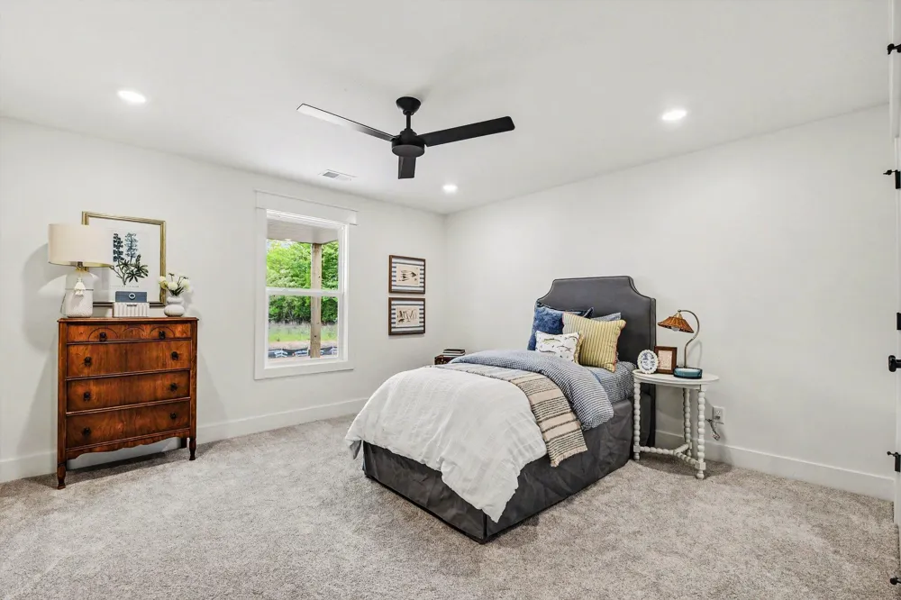 7814 Woodhurst Drive NE Cannon Township, MI 49341