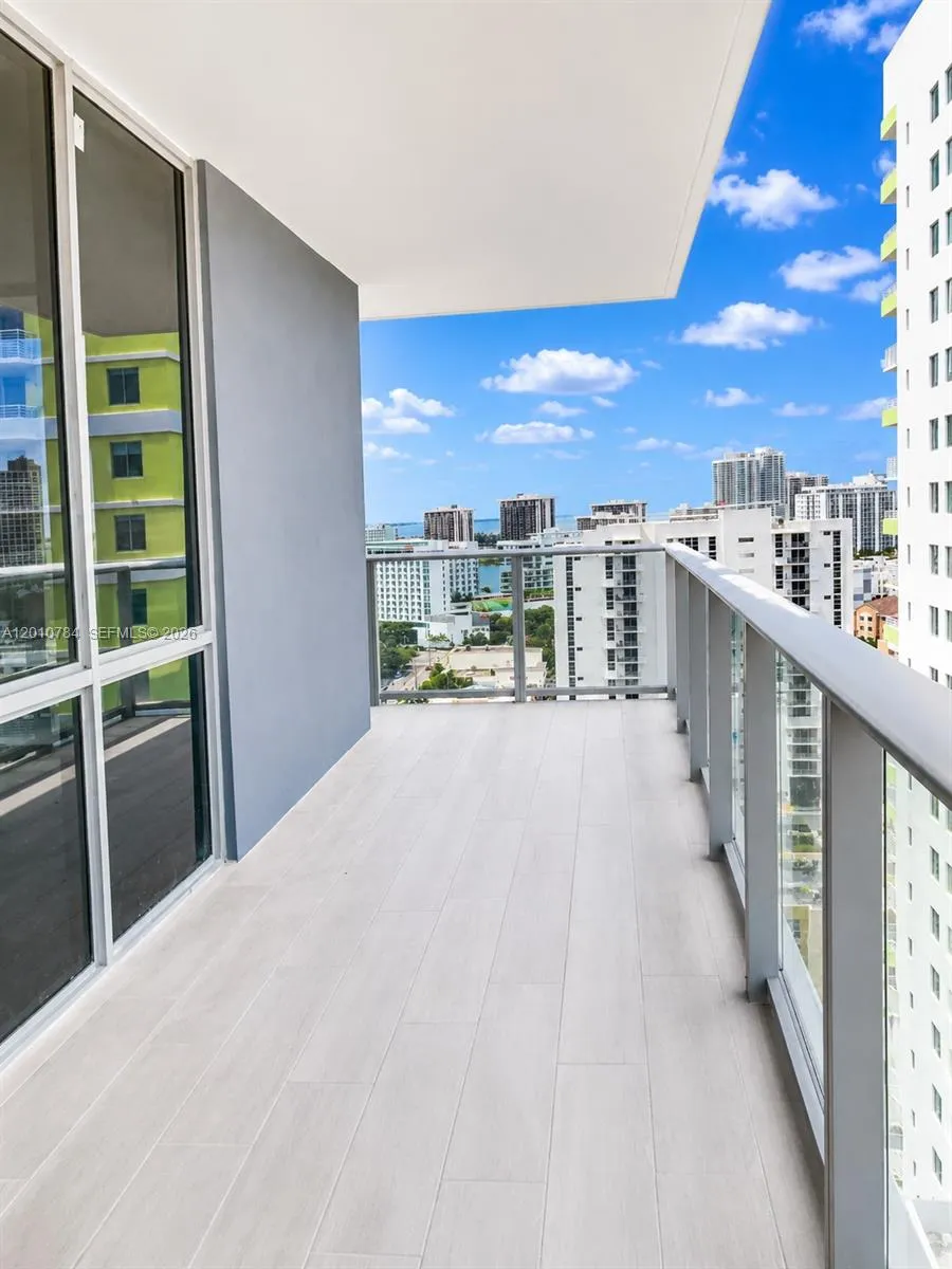 1010 SW 2nd Ave #1809 Miami, FL 33130