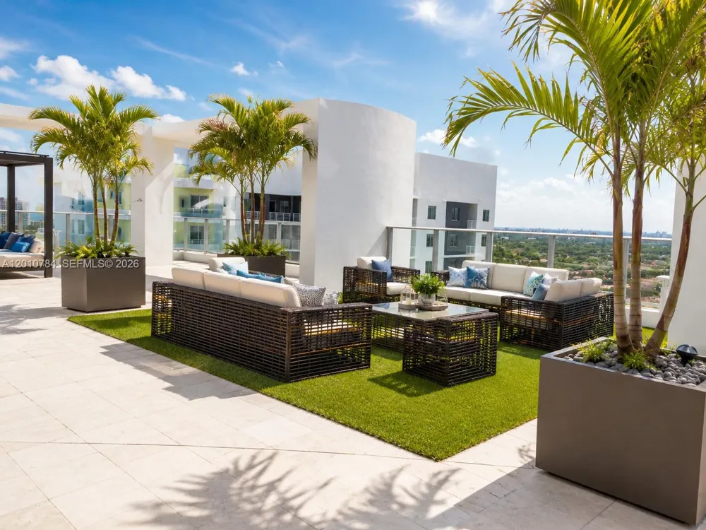 1010 SW 2nd Ave #1809 Miami, FL 33130