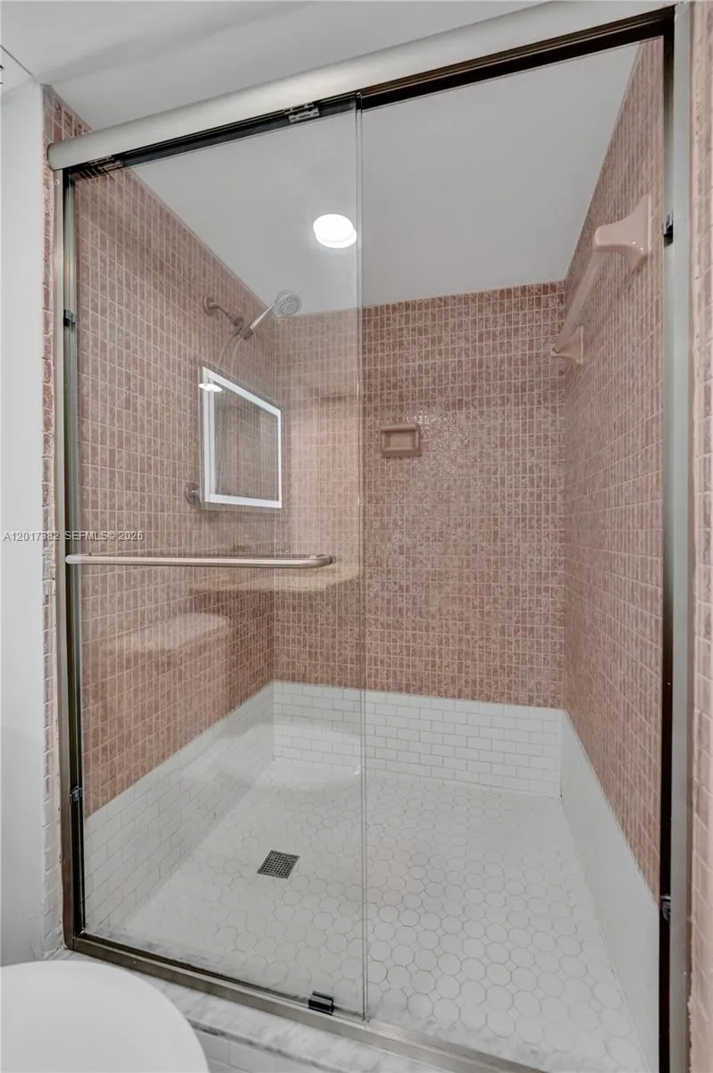 1600 S Ocean Dr #16B Hollywood, FL 33019