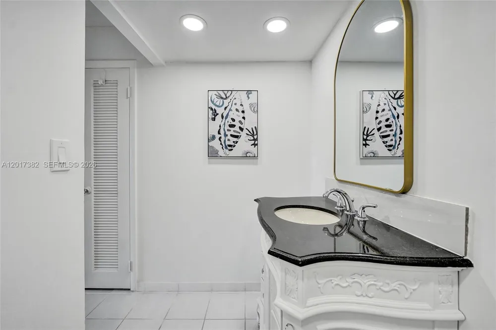 1600 S Ocean Dr #16B Hollywood, FL 33019