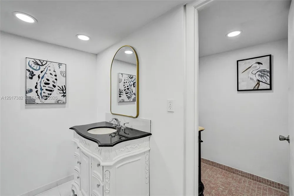 1600 S Ocean Dr #16B Hollywood, FL 33019