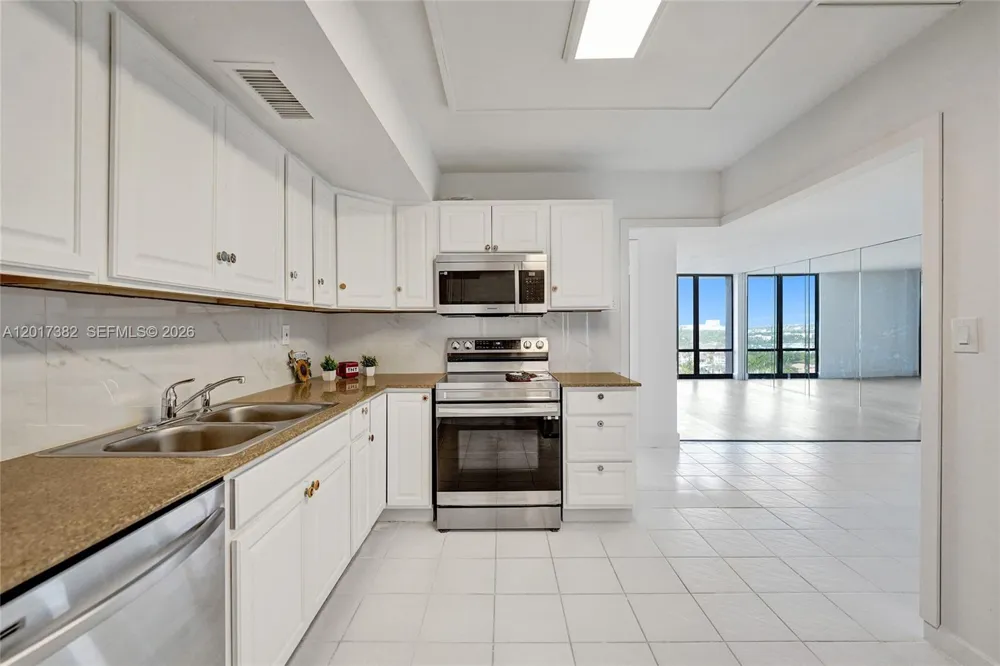 1600 S Ocean Dr #16B Hollywood, FL 33019
