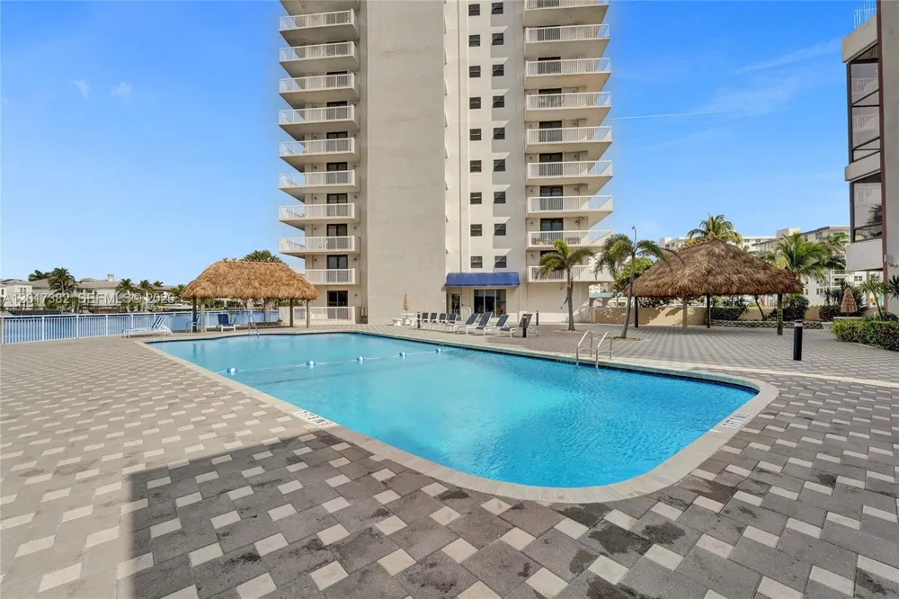 1600 S Ocean Dr #16B Hollywood, FL 33019
