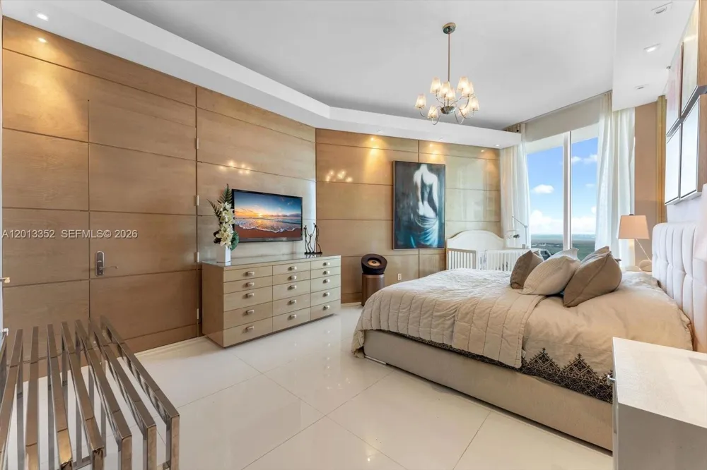 15811 Collins Ave #3605 Sunny Isles Beach, FL 33160