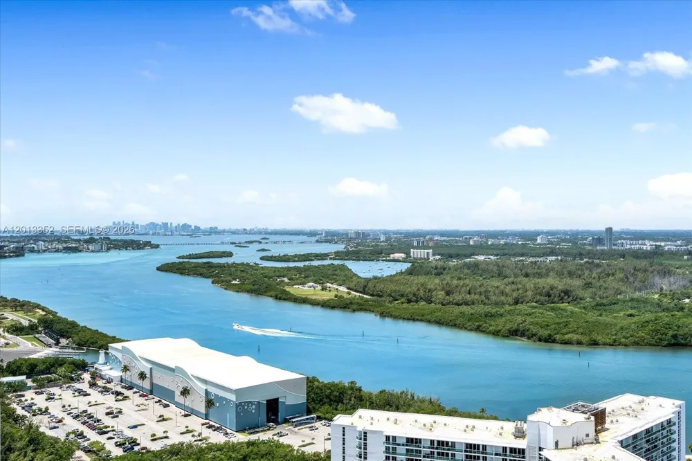 15811 Collins Ave #3605 Sunny Isles Beach, FL 33160