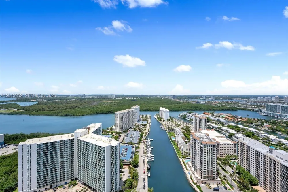 15811 Collins Ave #3605 Sunny Isles Beach, FL 33160