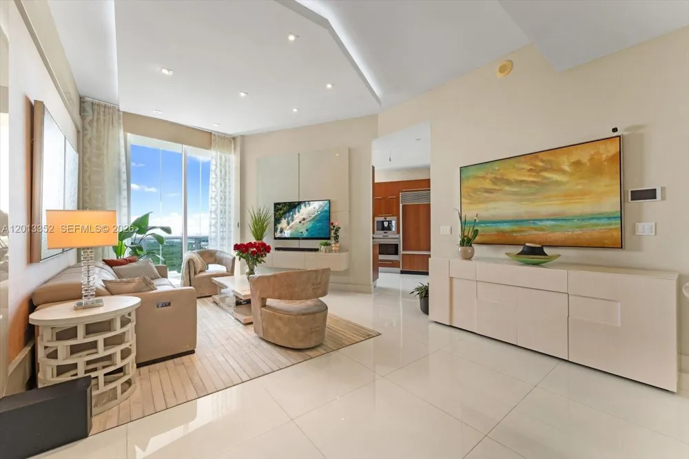 15811 Collins Ave #3605 Sunny Isles Beach, FL 33160