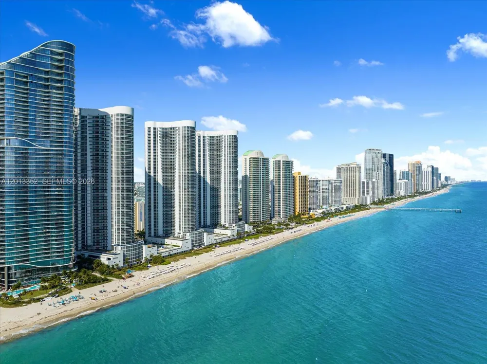 15811 Collins Ave #3605 Sunny Isles Beach, FL 33160