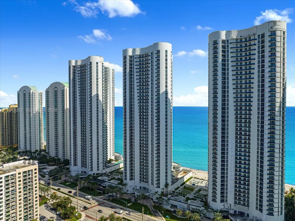 15811 Collins Ave #3605 Sunny Isles Beach, FL 33160