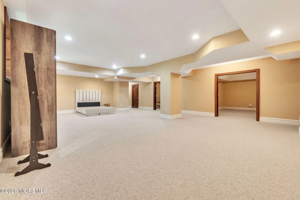 37 Robbins Road S Millstone, NJ 08510