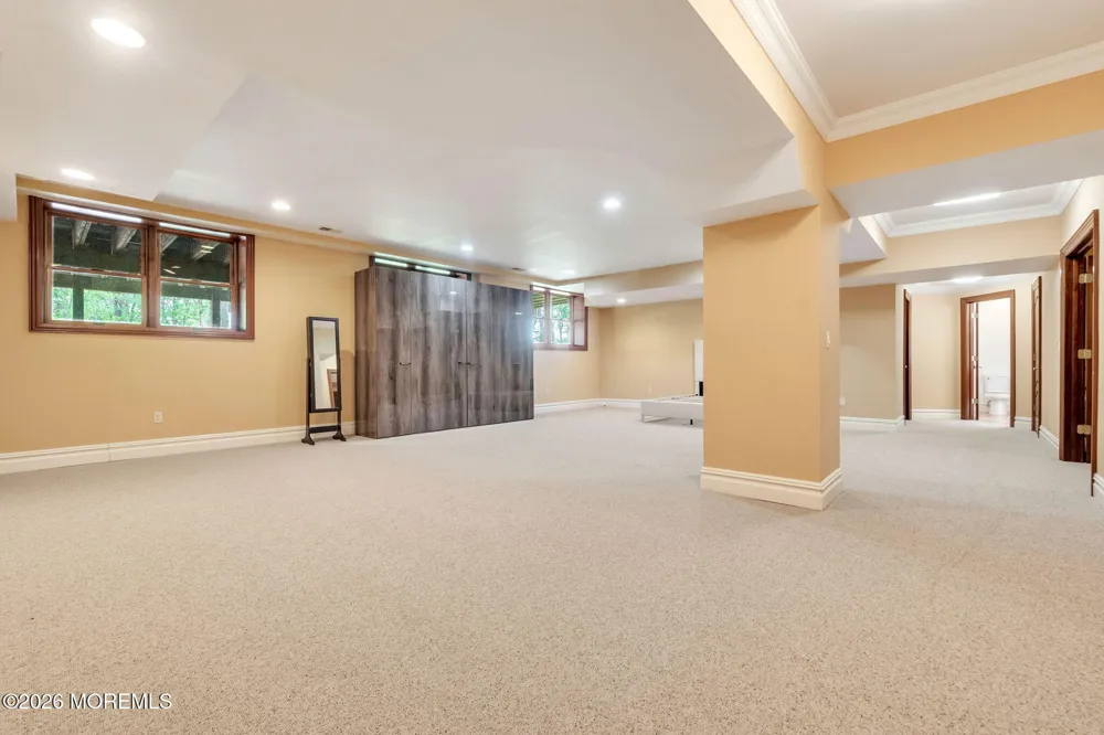37 Robbins Road S Millstone, NJ 08510