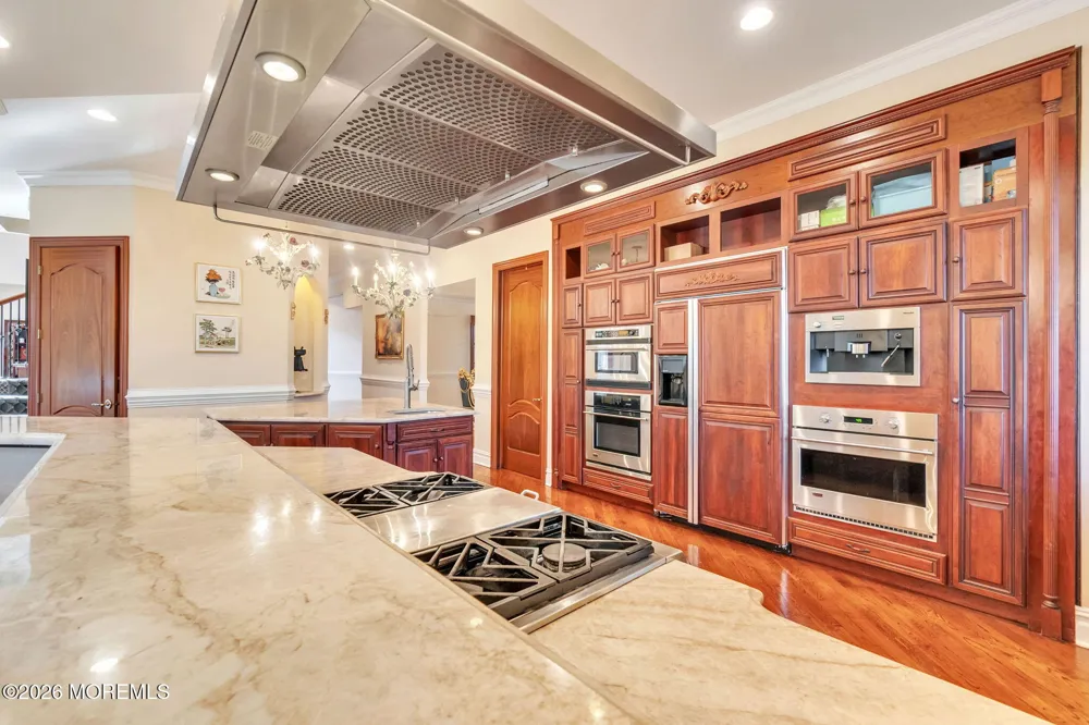 37 Robbins Road S Millstone, NJ 08510