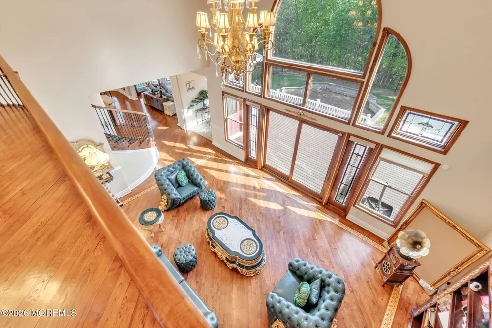 37 Robbins Road S Millstone, NJ 08510
