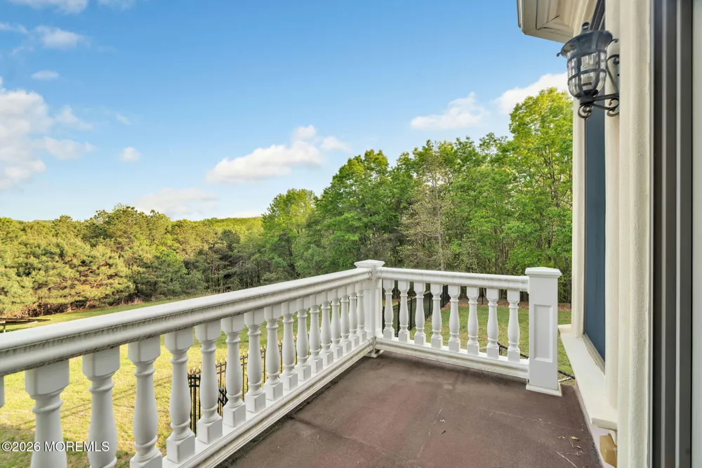 37 Robbins Road S Millstone, NJ 08510