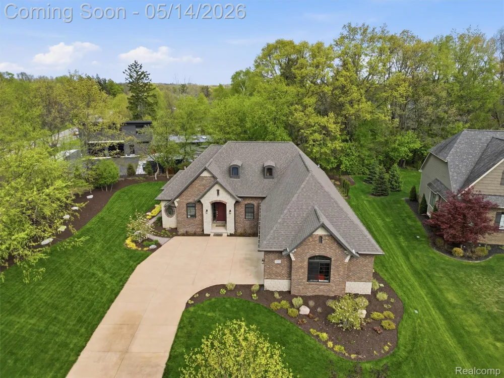 3513 Pointe Shore Drive Brighton Township, MI 48114