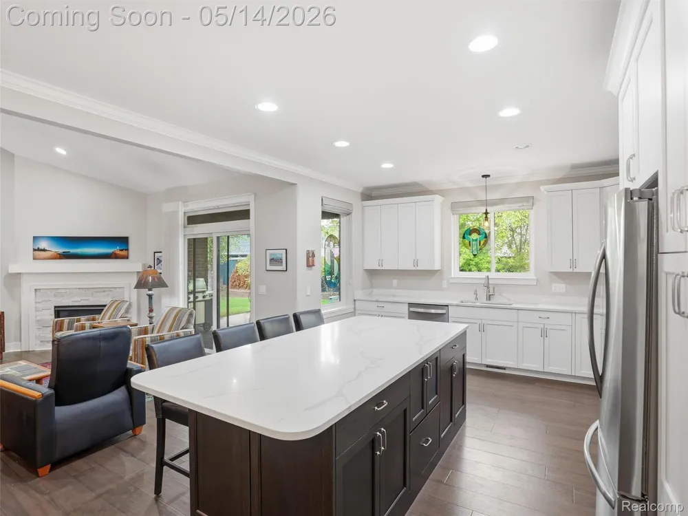 3513 Pointe Shore Drive Brighton Township, MI 48114