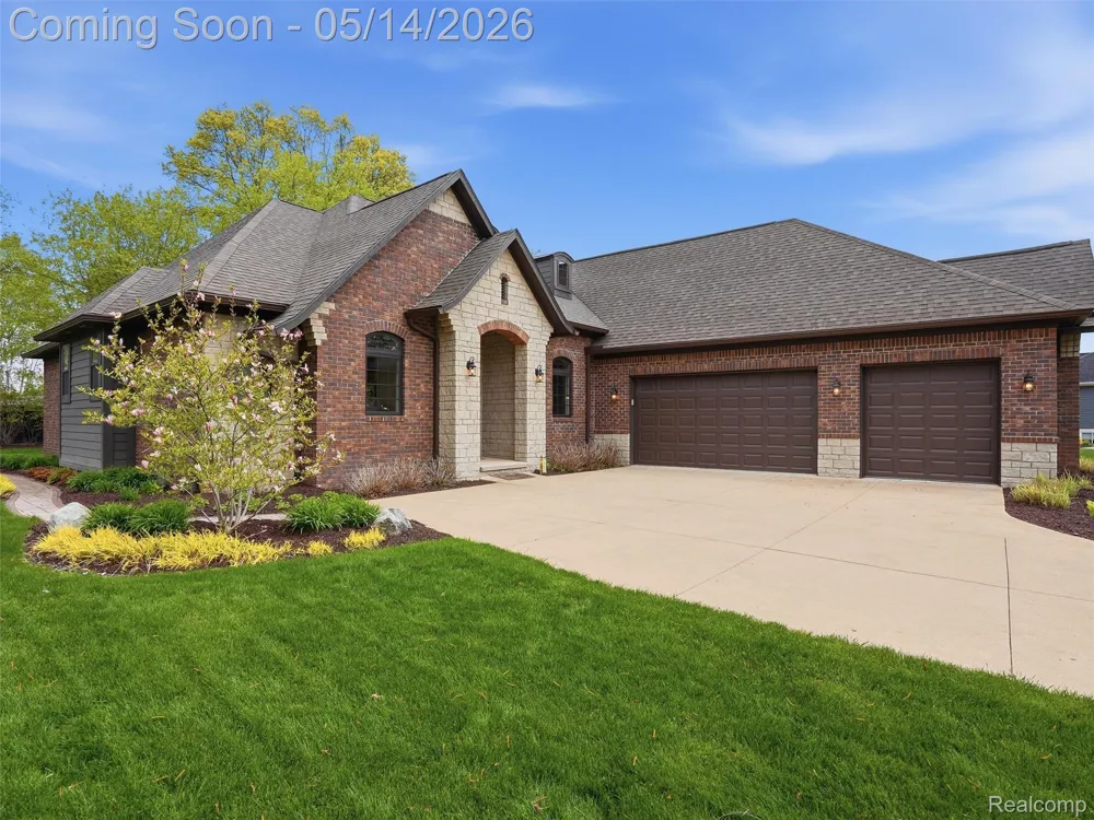 3513 Pointe Shore Drive Brighton Township, MI 48114