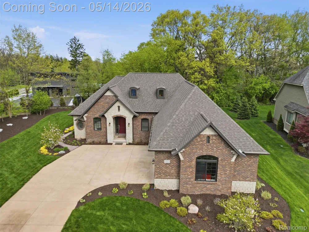 3513 Pointe Shore Drive Brighton Township, MI 48114
