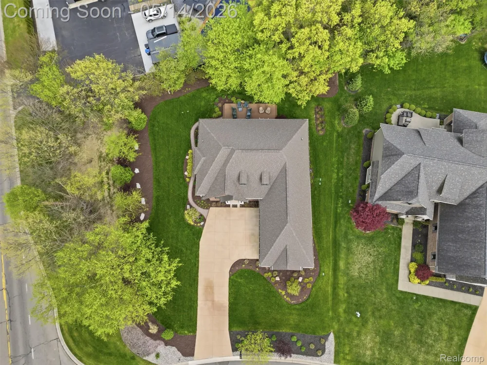 3513 Pointe Shore Drive Brighton Township, MI 48114