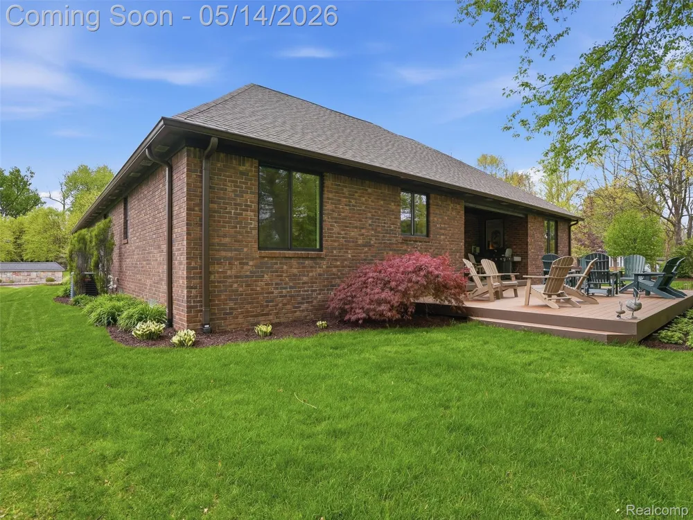 3513 Pointe Shore Drive Brighton Township, MI 48114