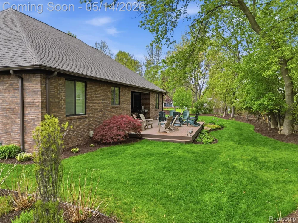 3513 Pointe Shore Drive Brighton Township, MI 48114