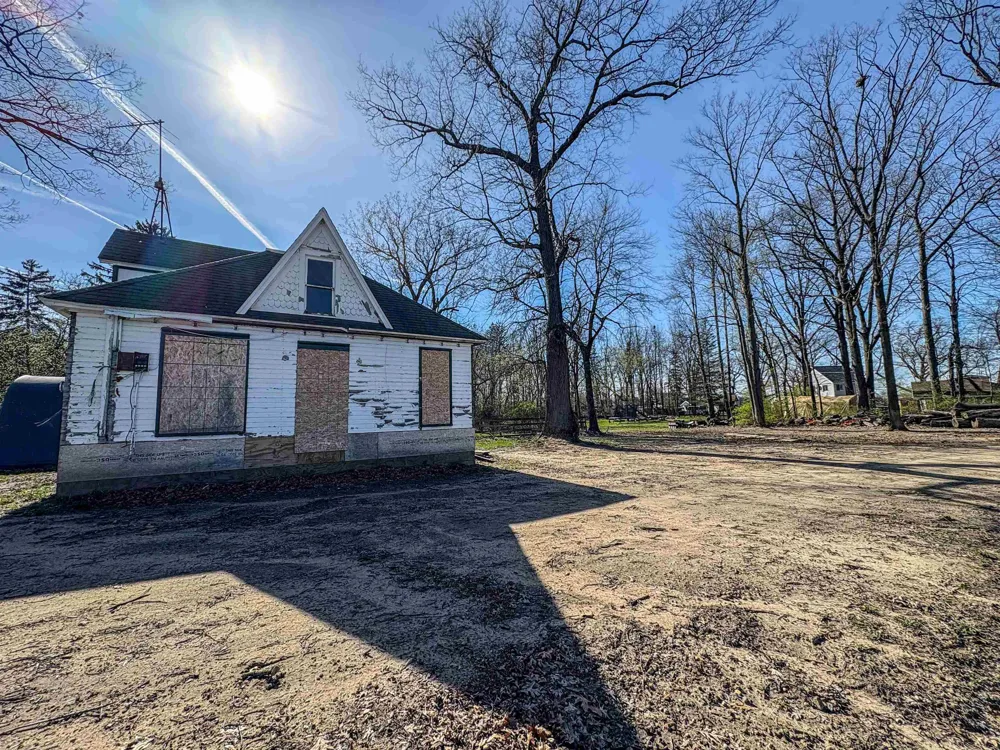 13010 Fenton Street Fenton Charter Township, MI 48430