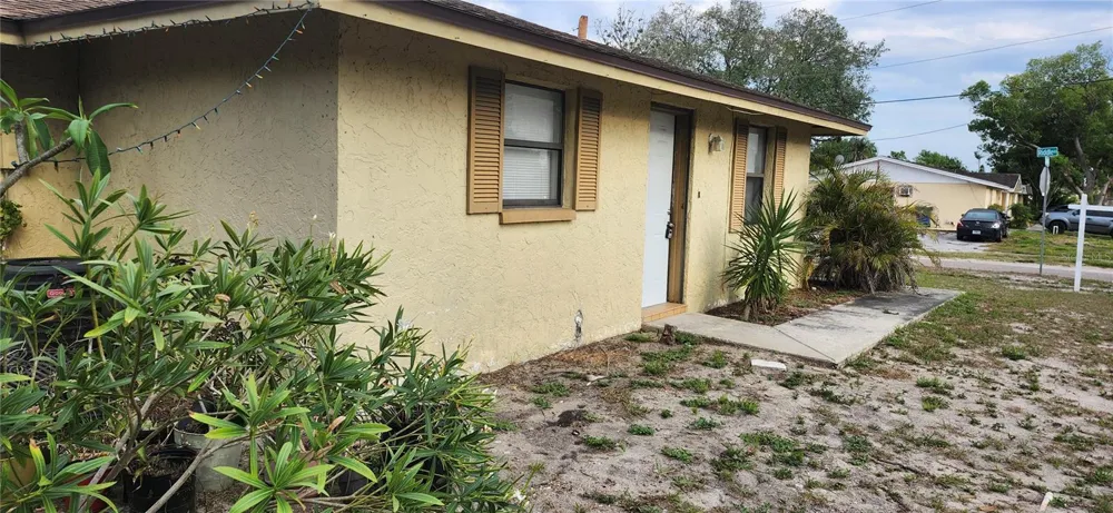 5509 RIDDLE ROAD Holiday, FL 34690