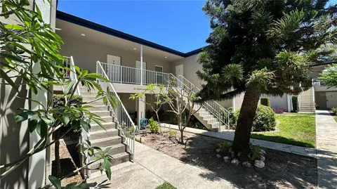 165 PICARDY VILLA CIRCLE #202