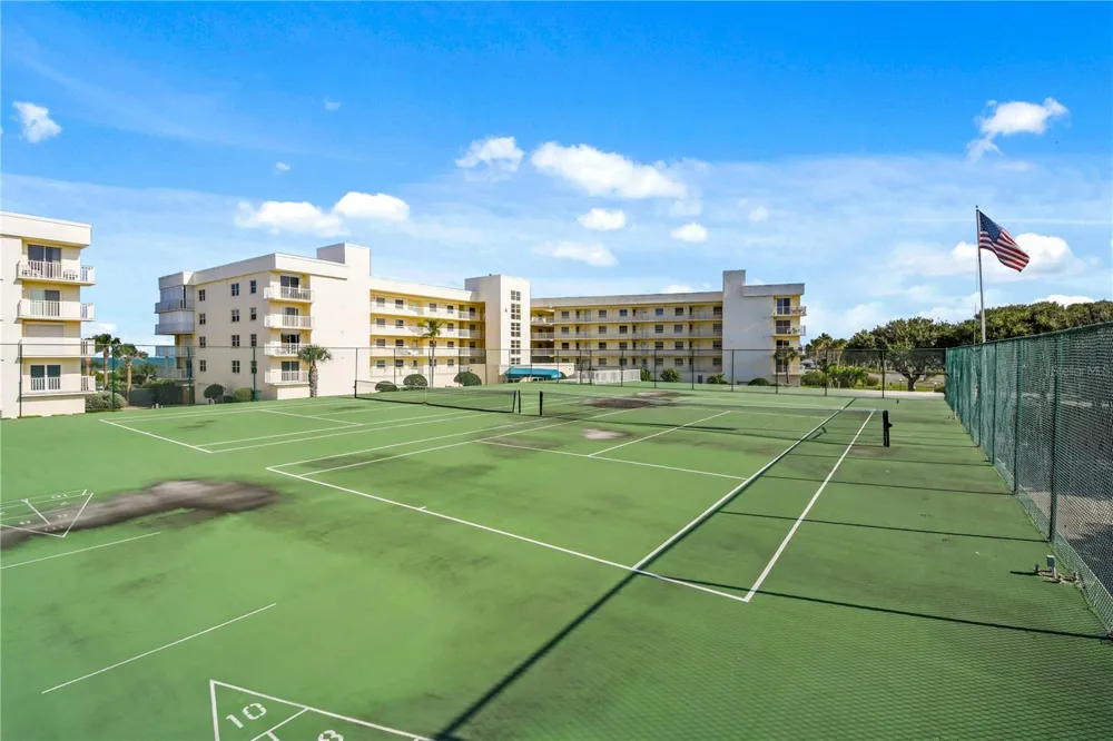 8700 RIDGEWOOD AVENUE #B204 Cape Canaveral, FL 32920