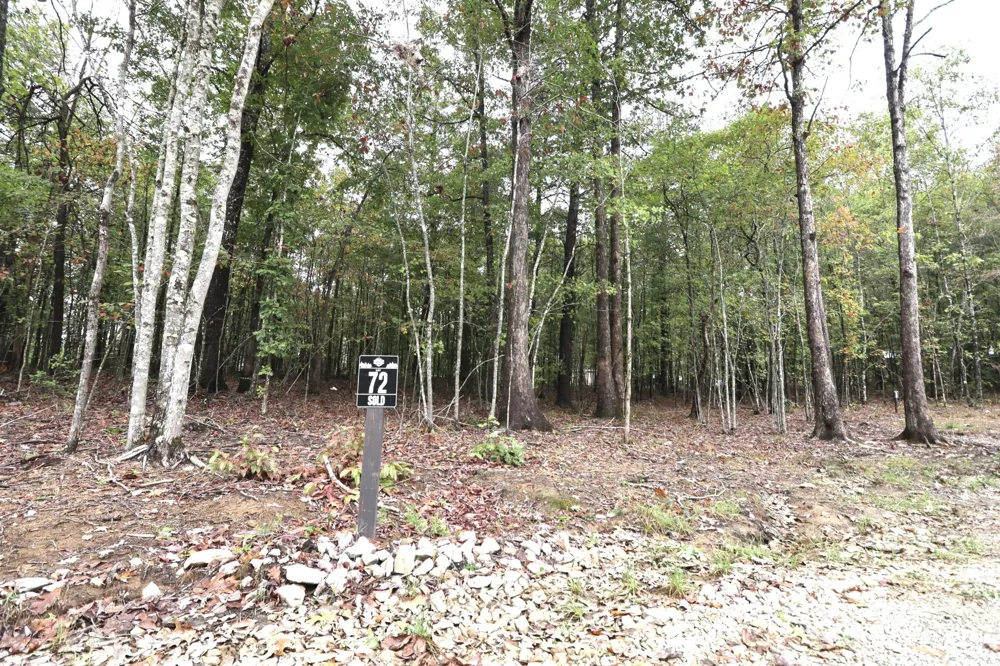 72 Woodly Branch Way Monteagle, TN 37356