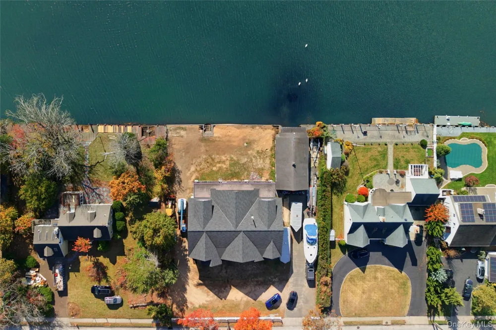 4530 Merrick Road Massapequa, NY 11758