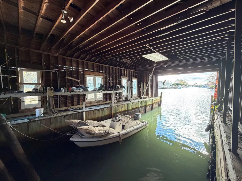 4530 Merrick Road Massapequa, NY 11758
