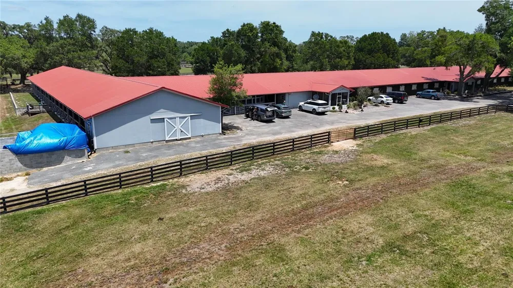 6692 NW 150TH AVENUE Morriston, FL 32668