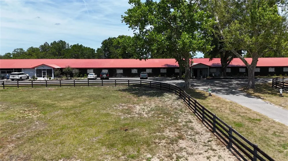 6692 NW 150TH AVENUE Morriston, FL 32668