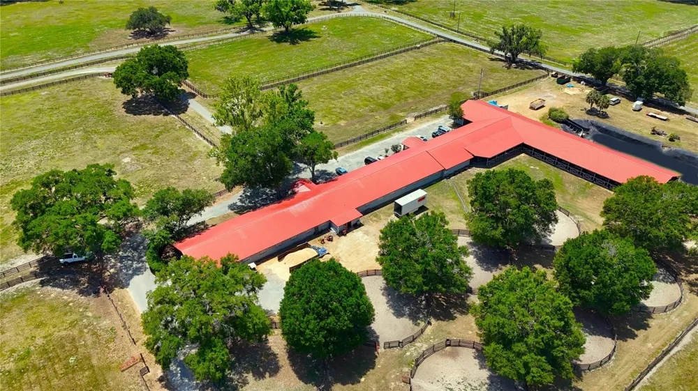 6692 NW 150TH AVENUE Morriston, FL 32668
