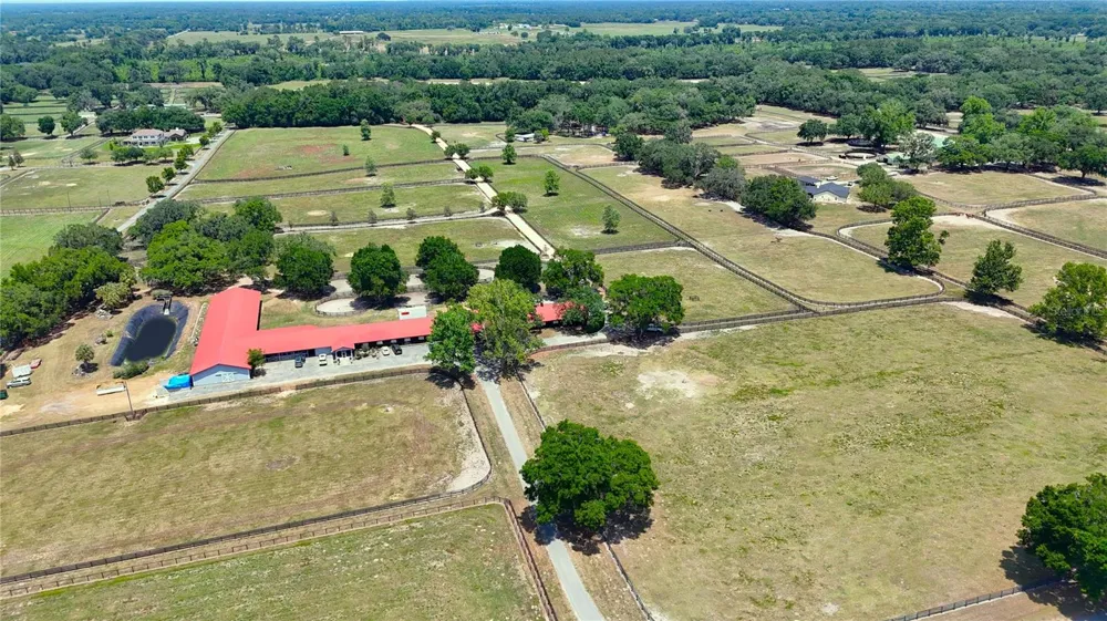 6692 NW 150TH AVENUE Morriston, FL 32668