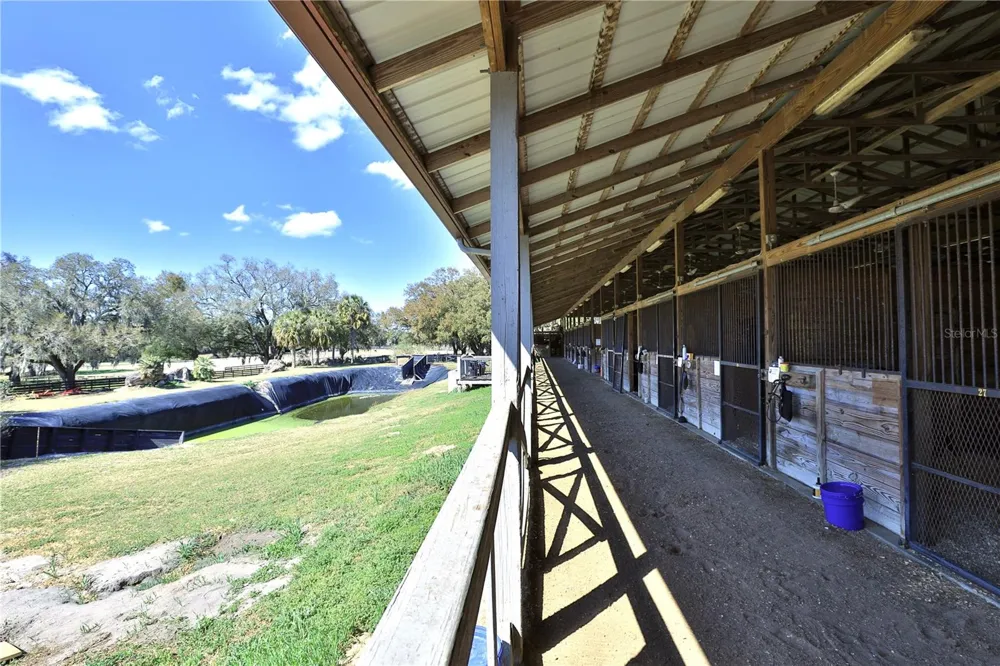 6692 NW 150TH AVENUE Morriston, FL 32668
