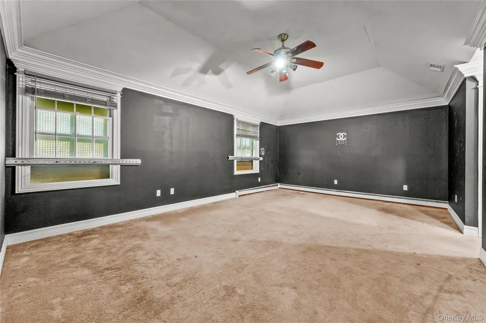 477 Harrison Avenue Miller Place, NY 11764