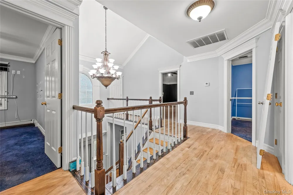 477 Harrison Avenue Miller Place, NY 11764